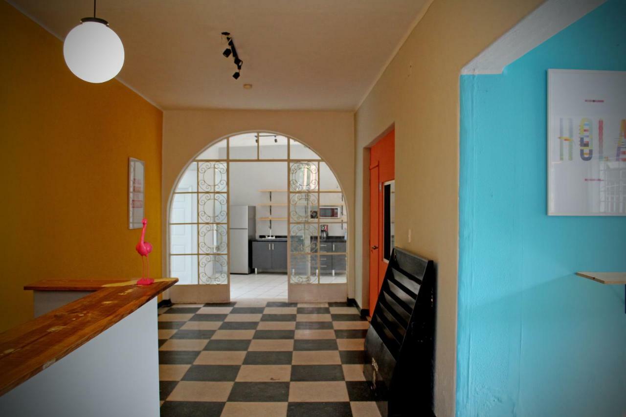 Hostal Americana Guadalajara Bagian luar foto