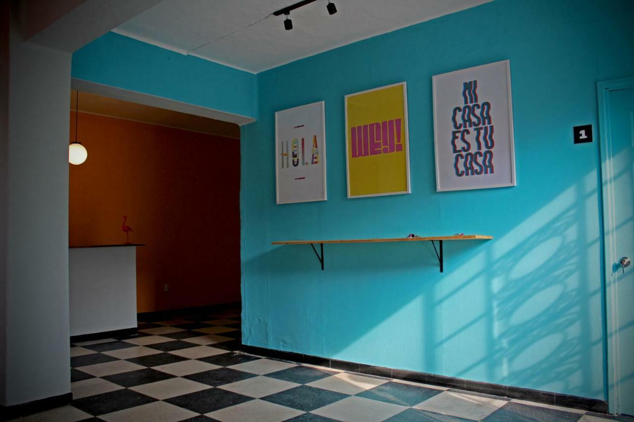 Hostal Americana Guadalajara Bagian luar foto