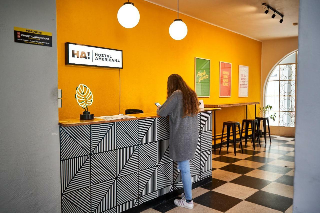 Hostal Americana Guadalajara Bagian luar foto