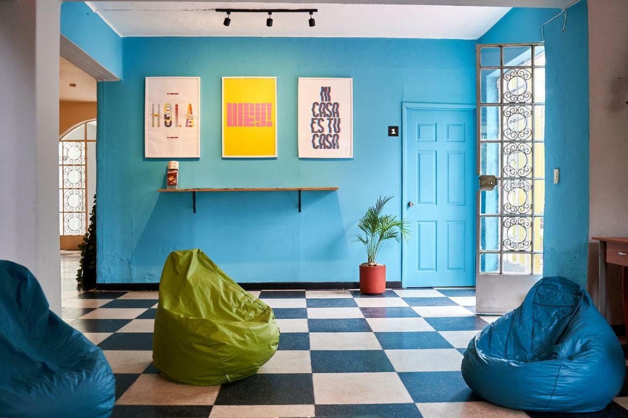 Hostal Americana Guadalajara Bagian luar foto