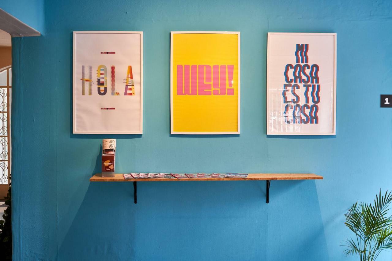 Hostal Americana Guadalajara Bagian luar foto